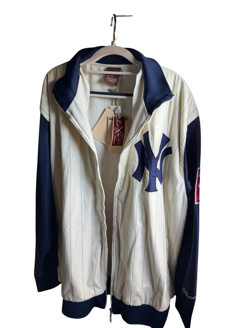 NY Yankee Pinstripe Full Zipper Collar Men's XL Baseball Centennial Pikwakwad